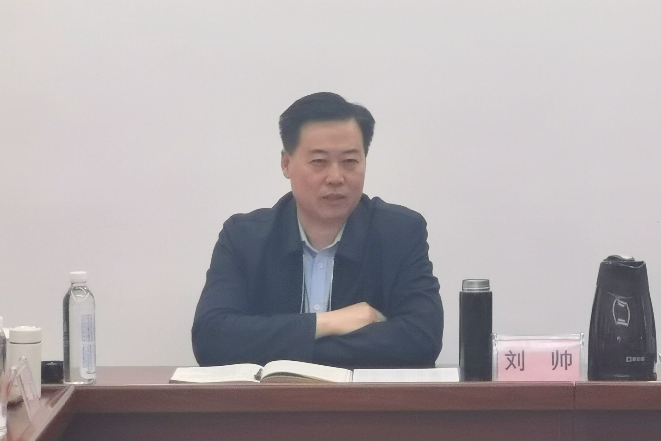 市能源集團組織召開(kāi)青年干部座談會(huì )(圖2)